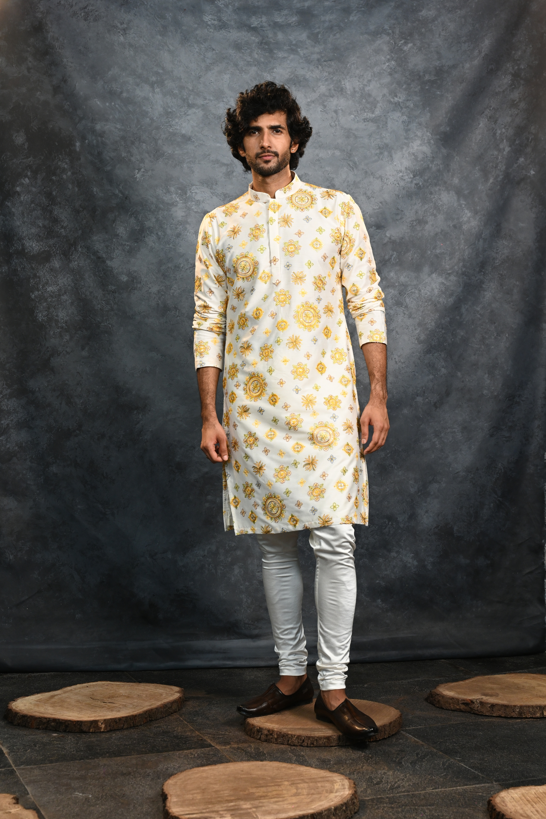 Gulbadan Kurta