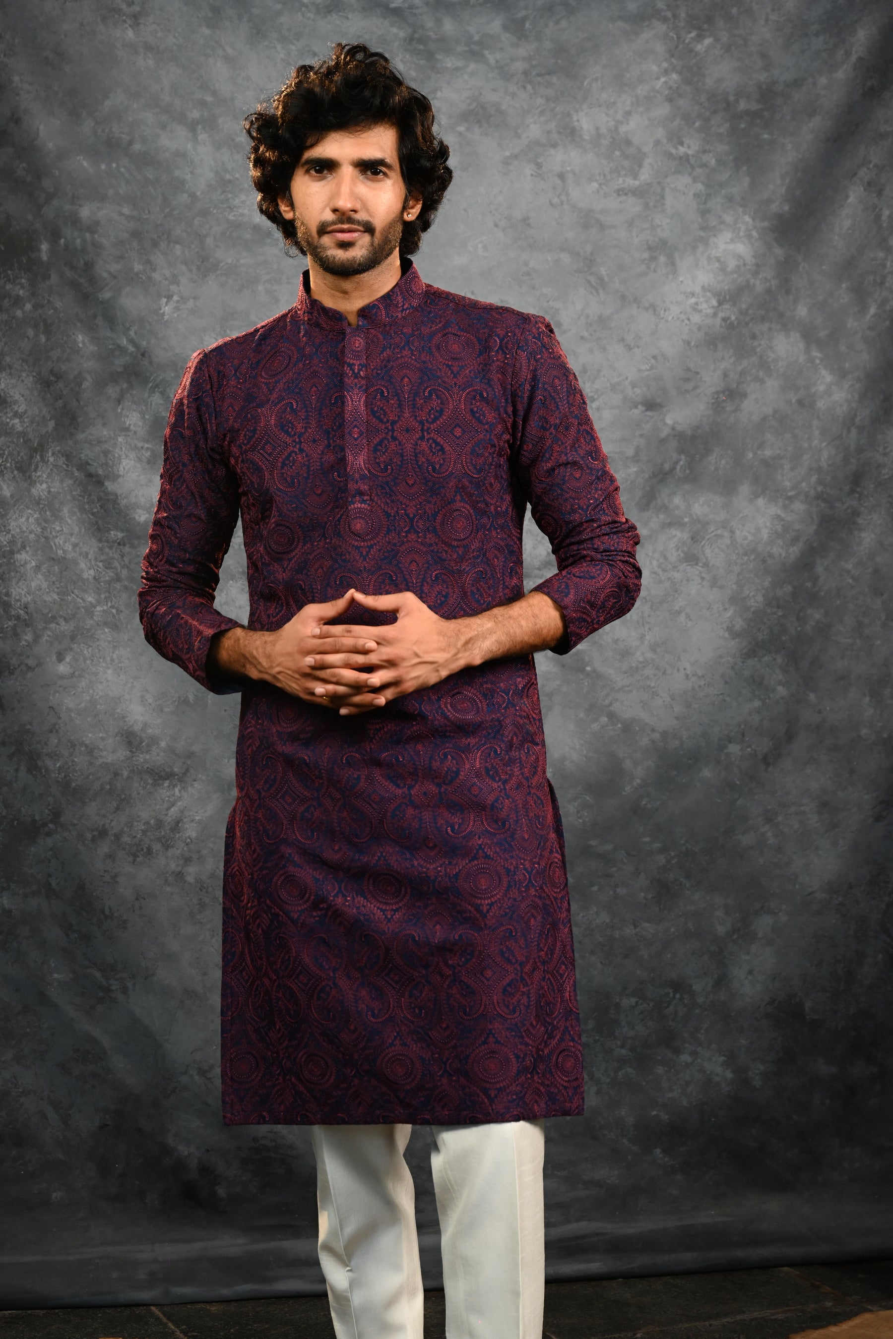 Aryav Kurta