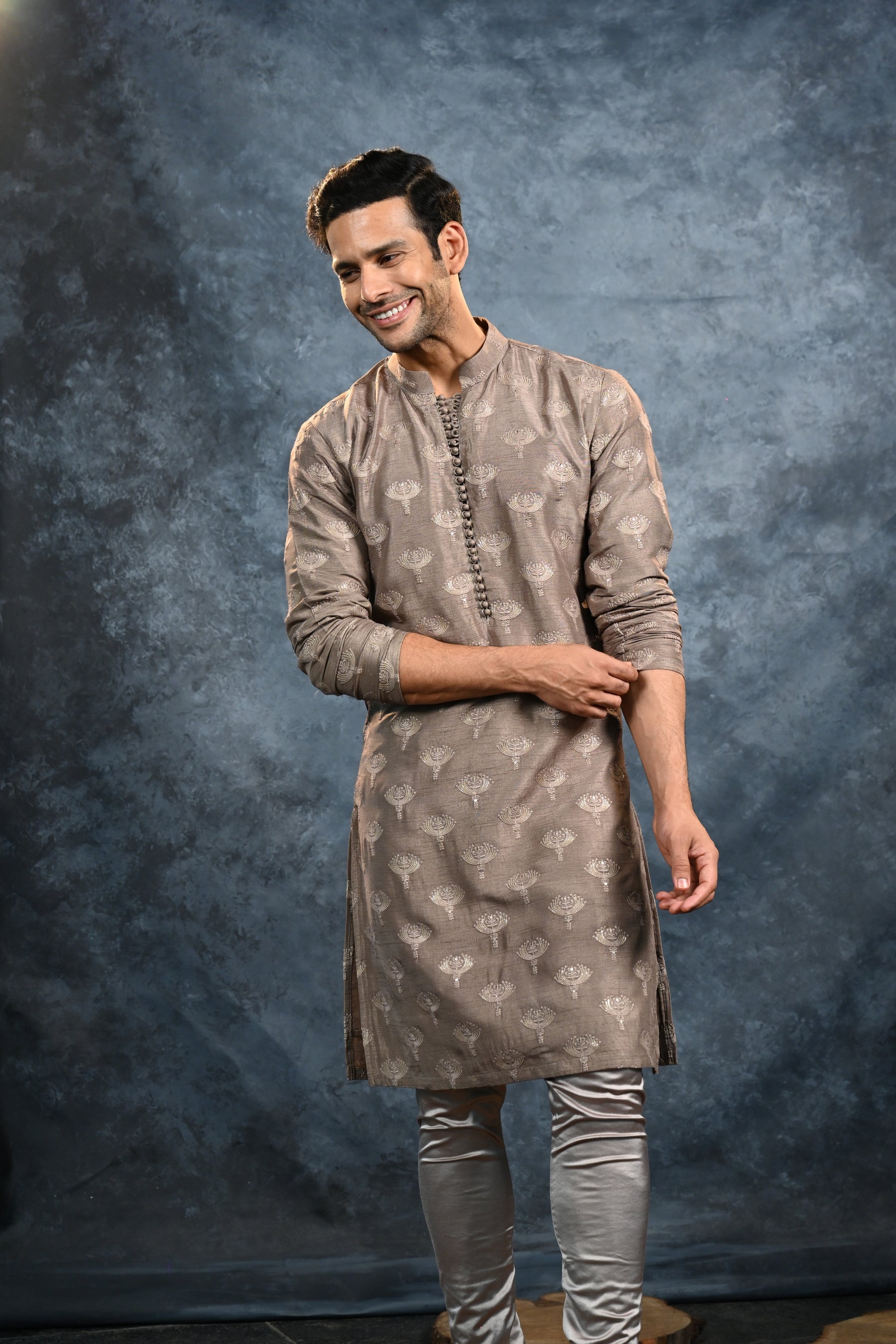 Aks Kurta