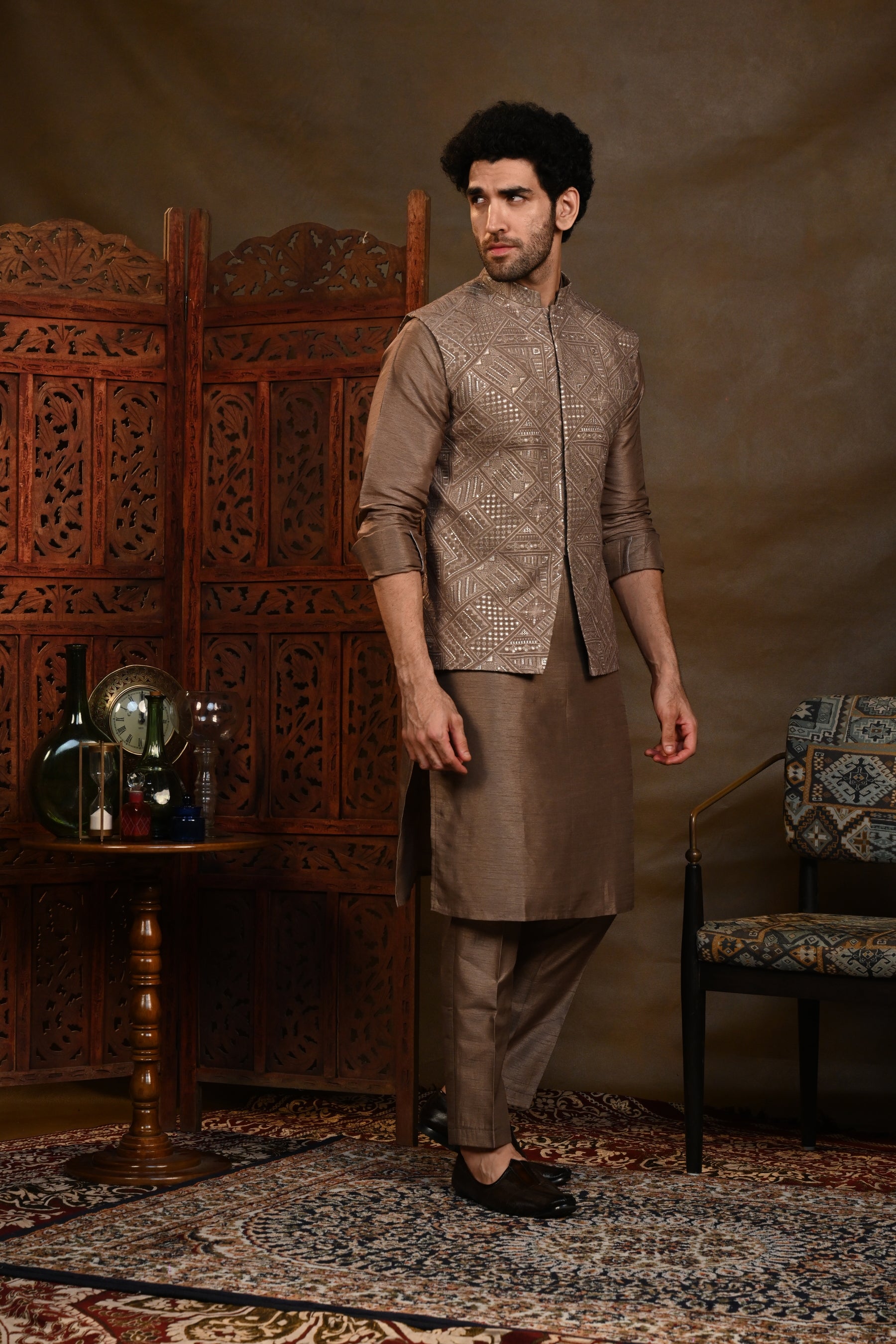 Aabru Kurta Jacket Set