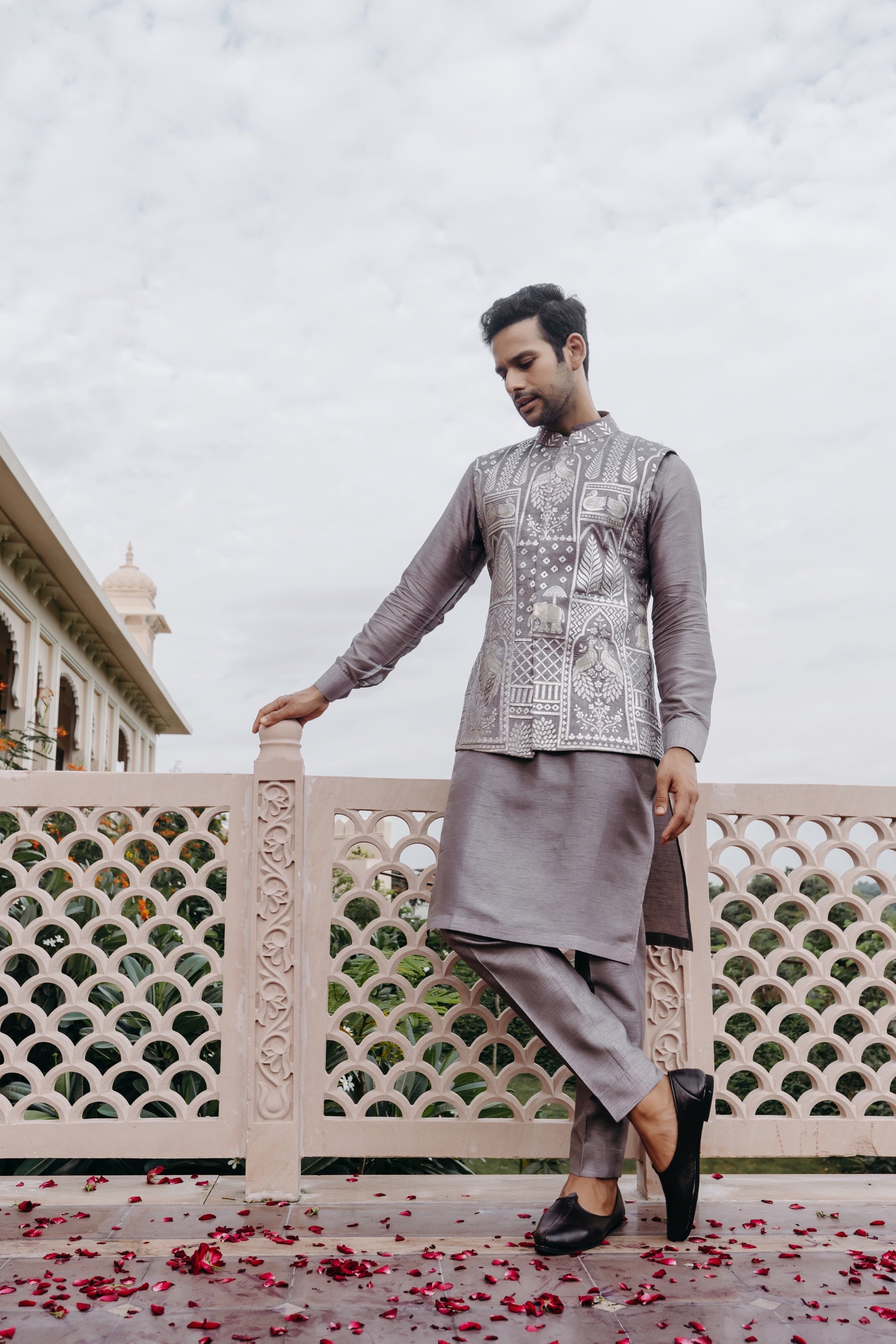 Zayir Koti Kurta