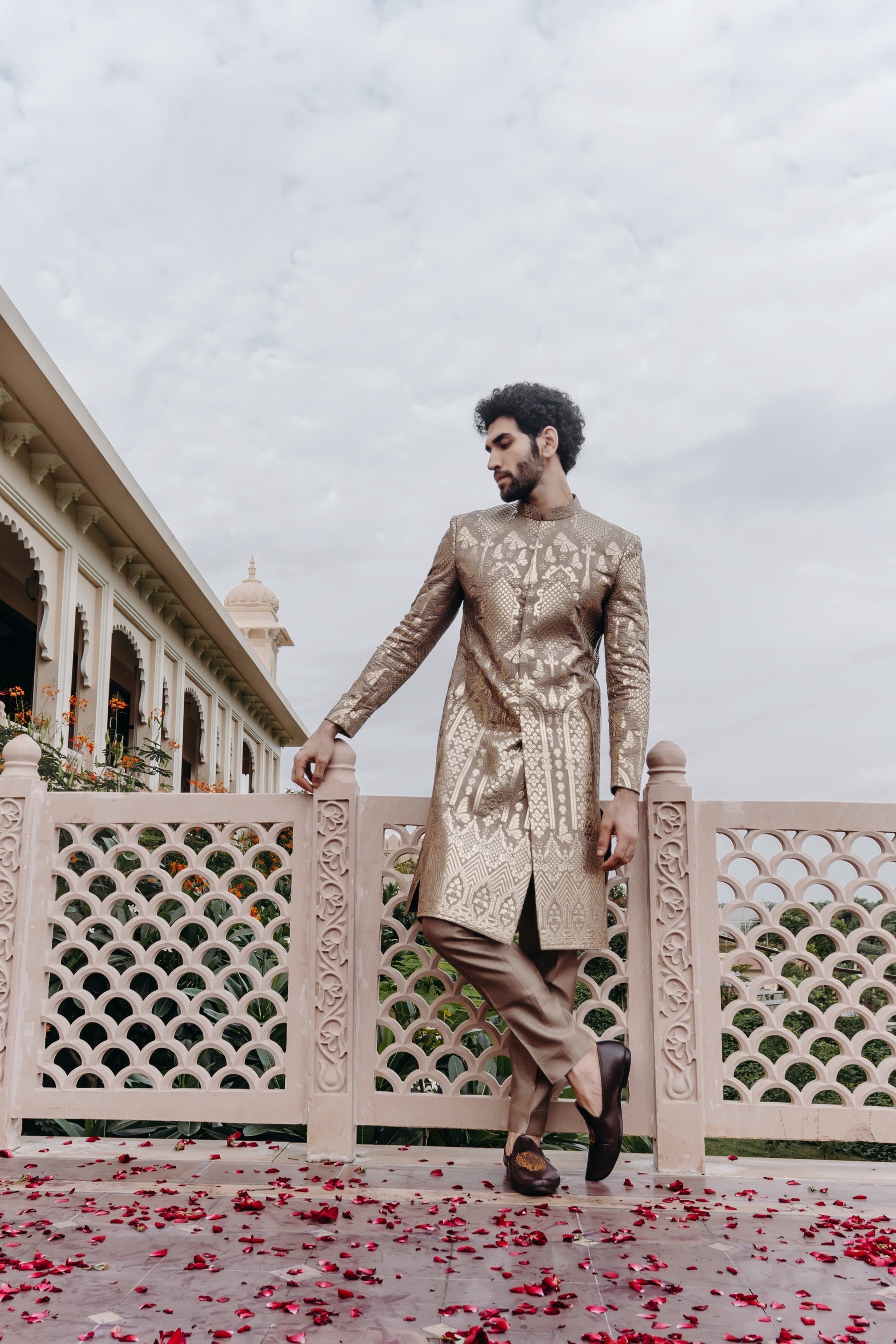 Druvay Sherwani Set