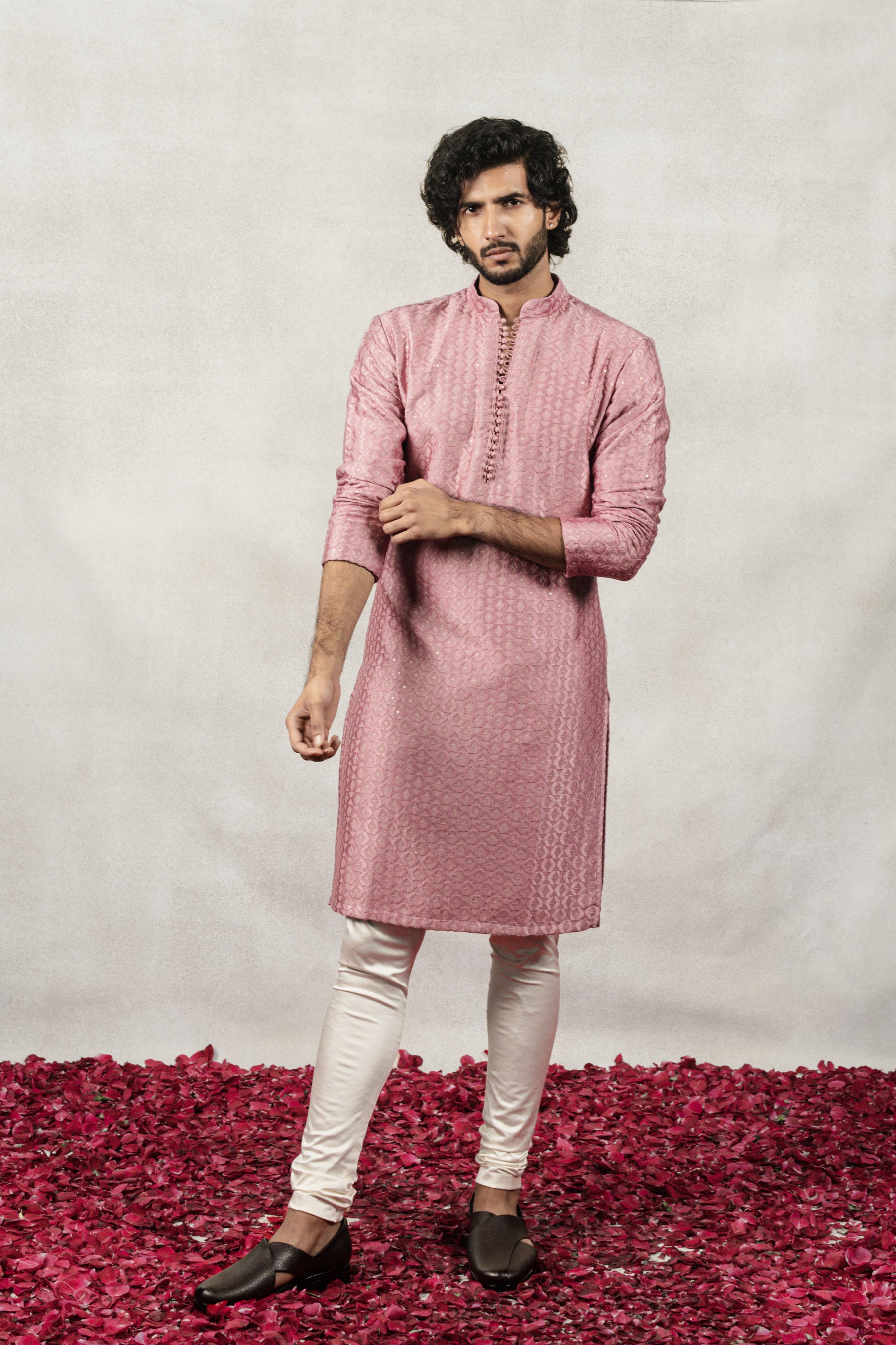 Mayaal Kurta