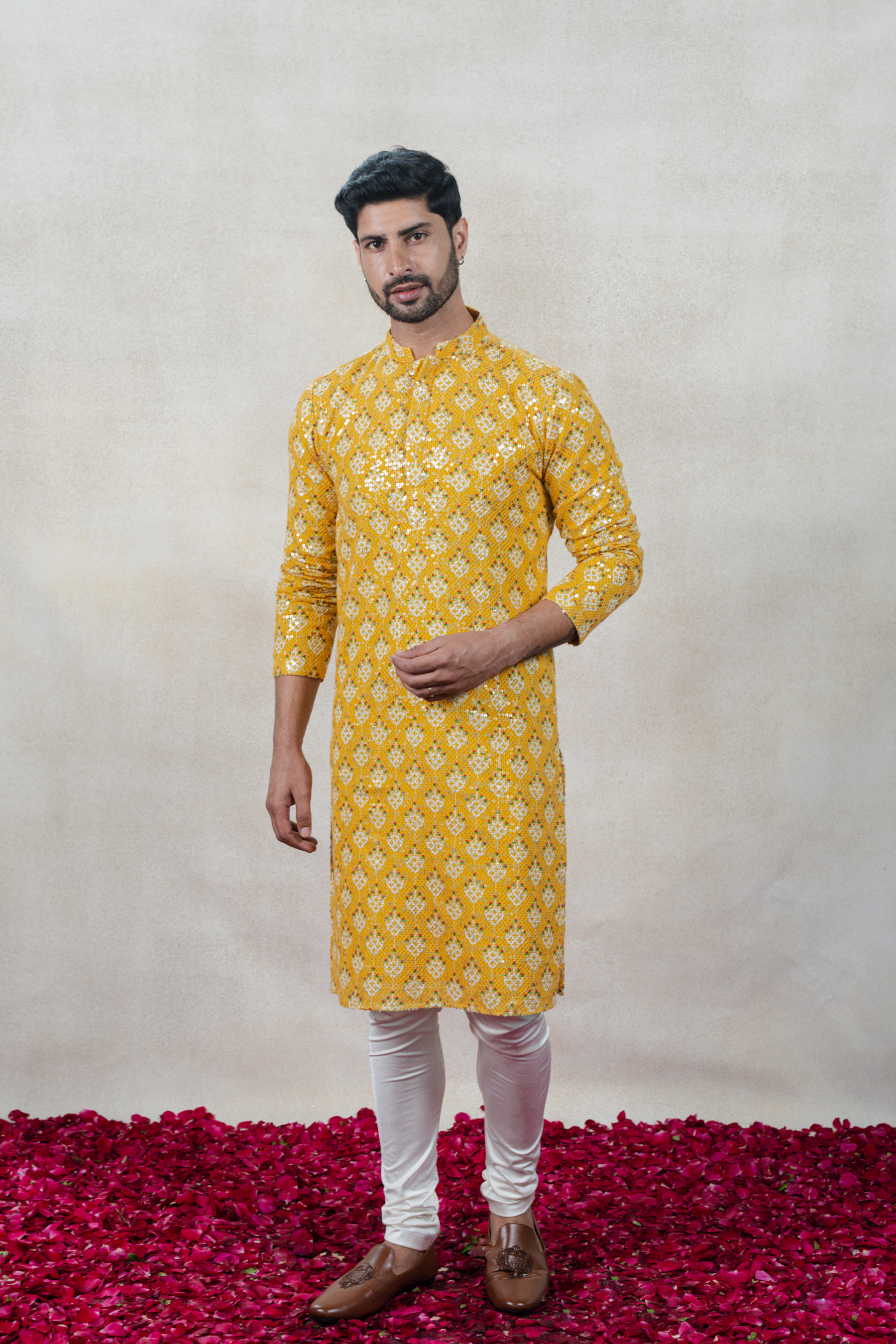 Alankrit Kurta