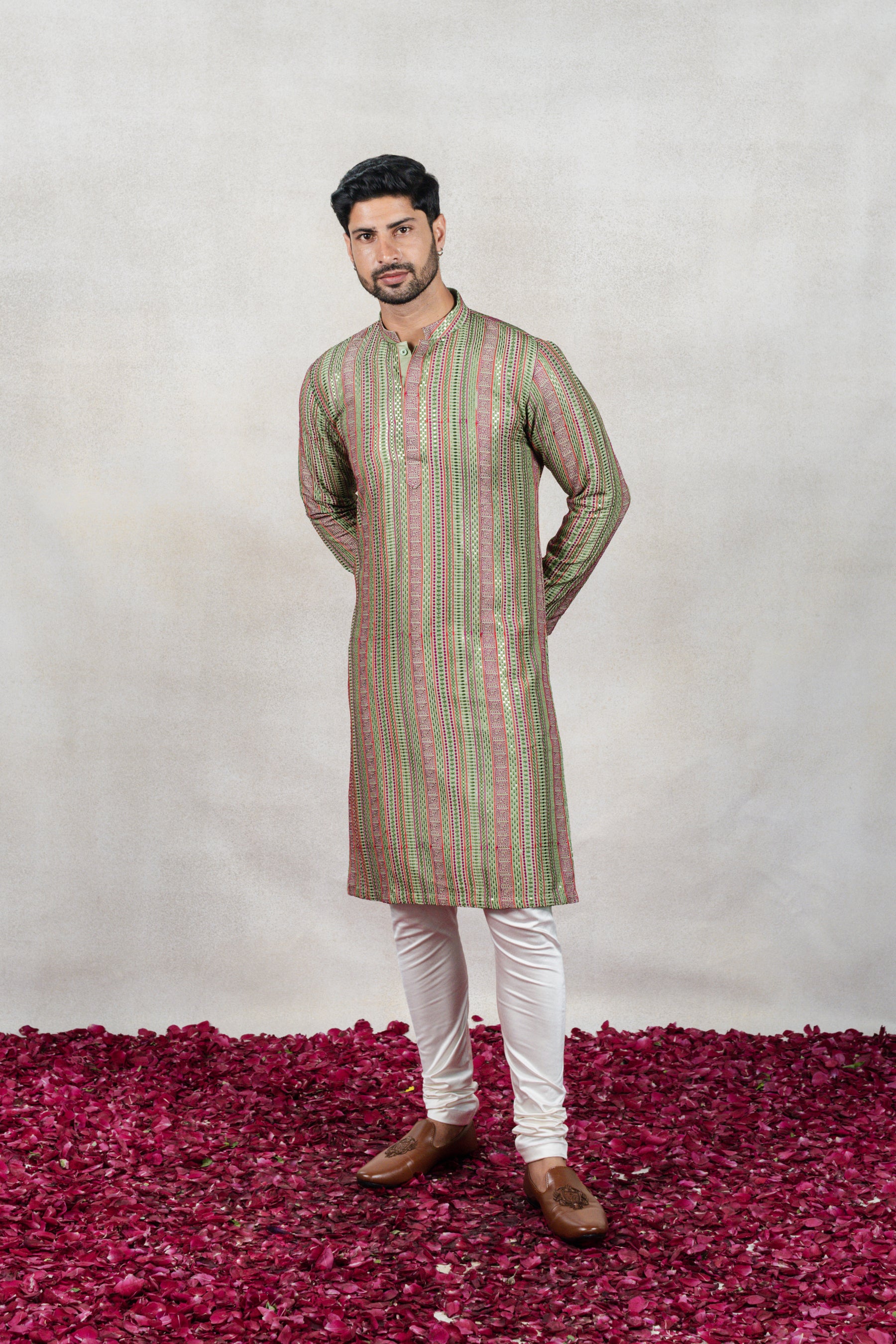 Sahira Kurta