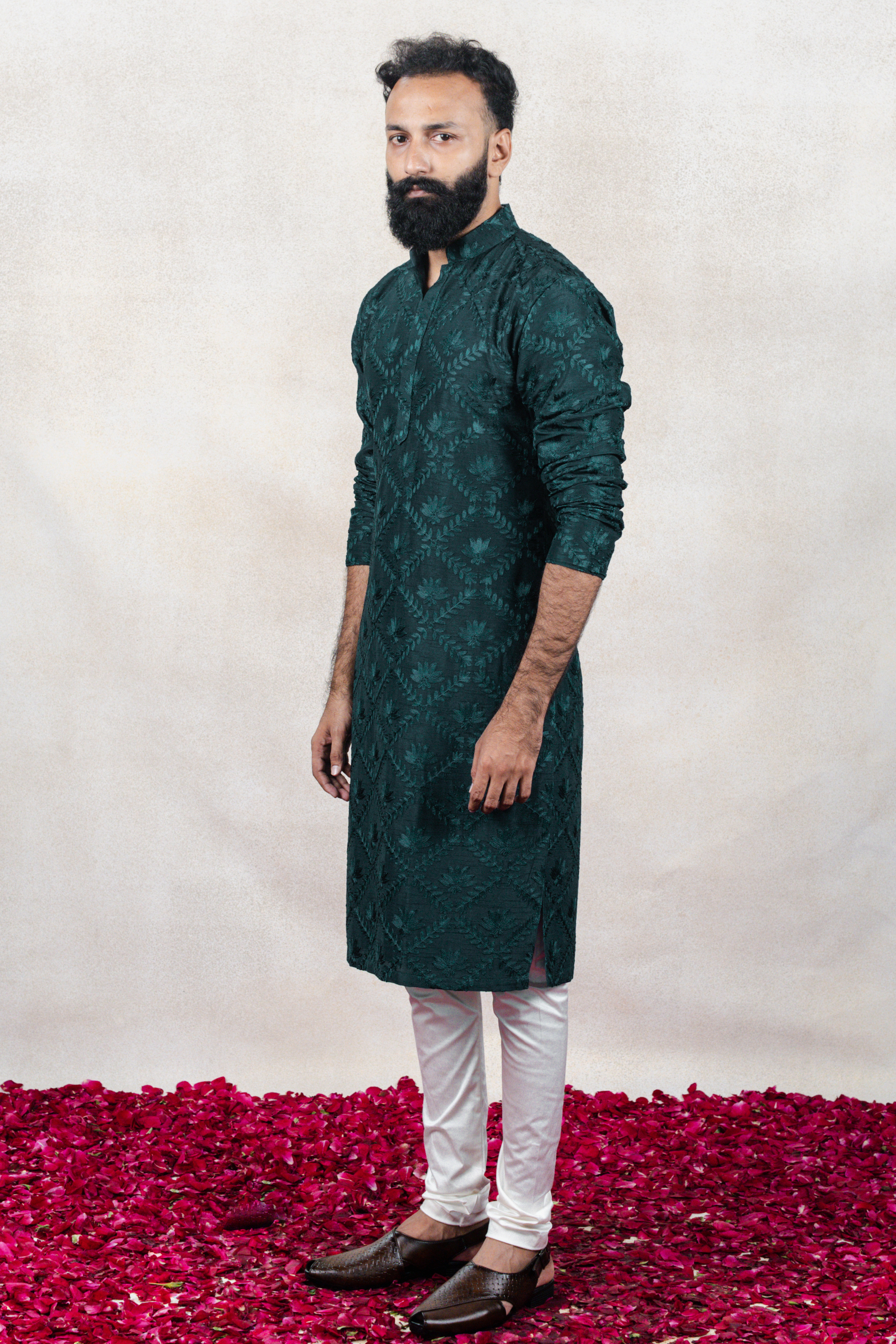 Maitrayan Kurta