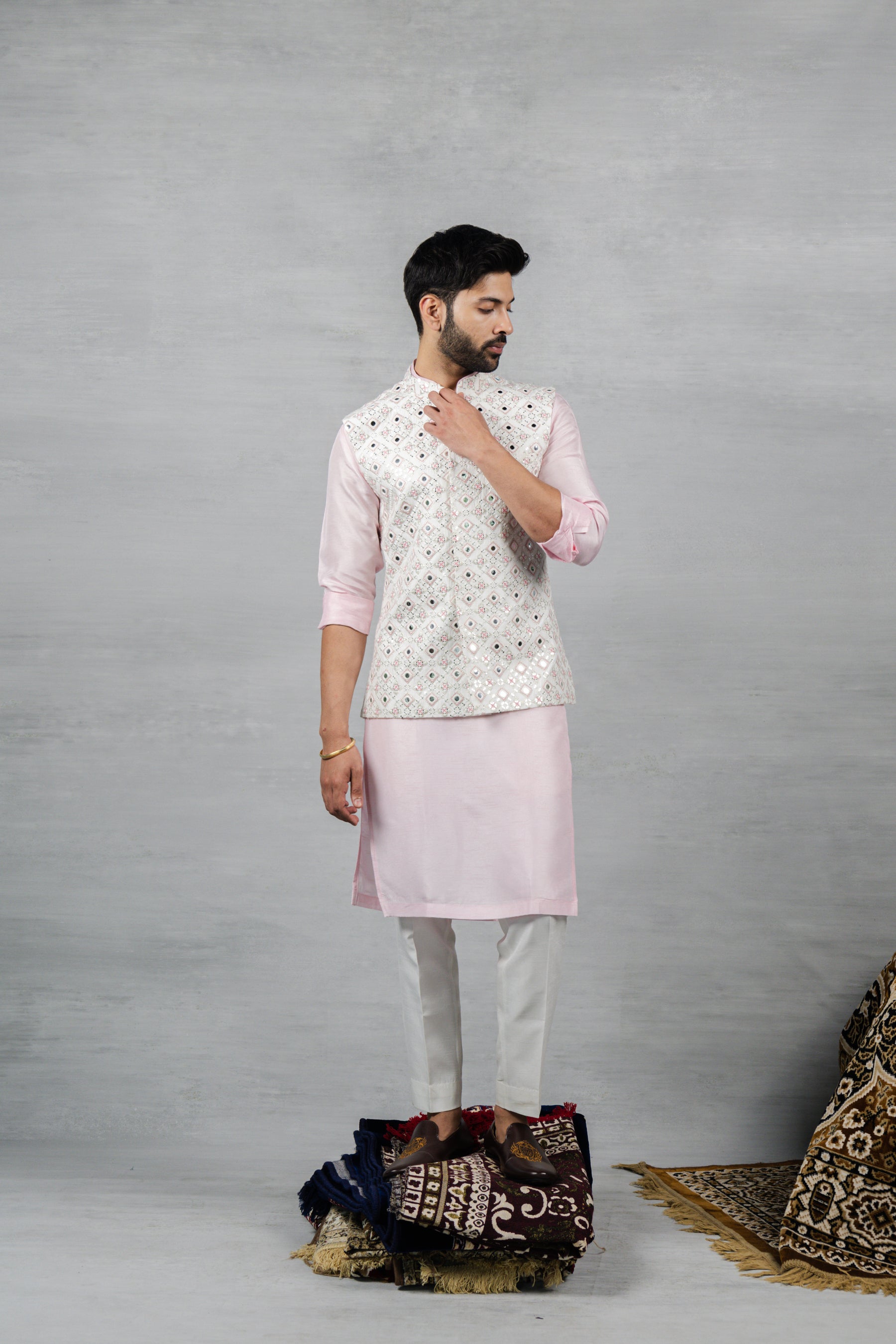Nilay Koti Kurta