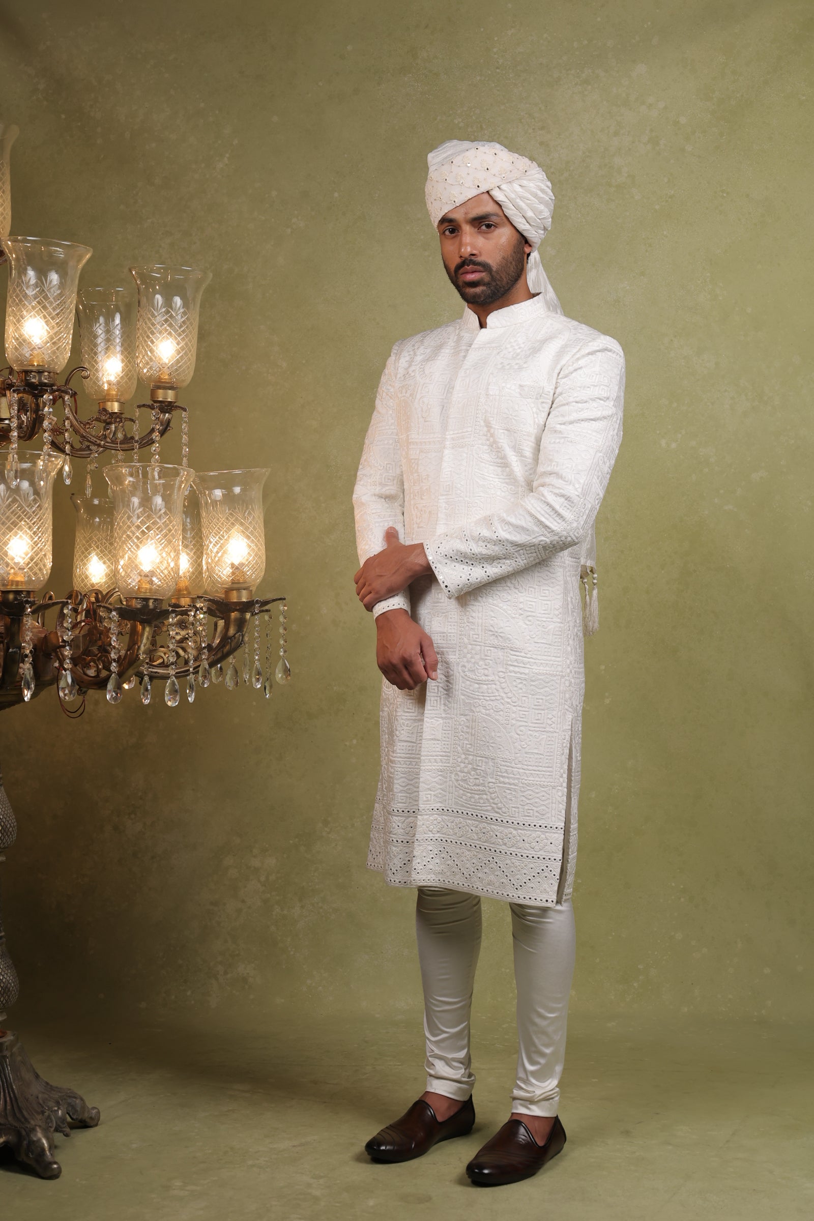 Svijas Sherwani Set